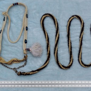 Fig. 4 Headstall, rope rein and centimeter scale. 2015 © Robert Cook, photo: Fridtjof Hanson