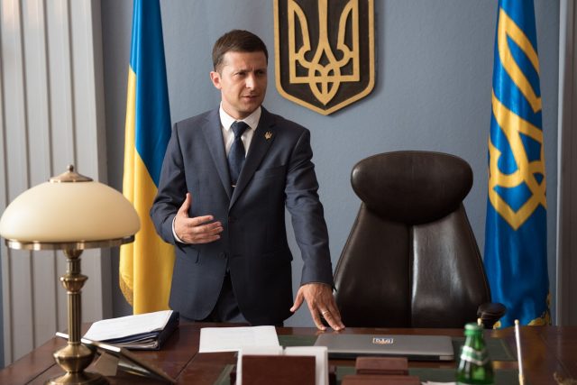 Wolodymyr Selenskyj als ukrainischer Praesident in der TV-Seire Diener des Volkes QF Copyright Bildrechte Kwartal 95